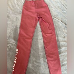 Peloton womens Rose Pink Leggings M